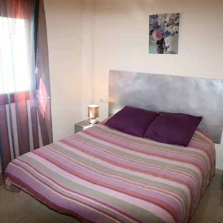 Mil.leni Iii 1 2 4 Apartment *