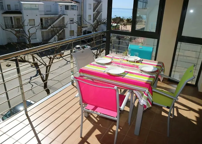 Mil.leni Iii 1 2 4 Apartament Roses