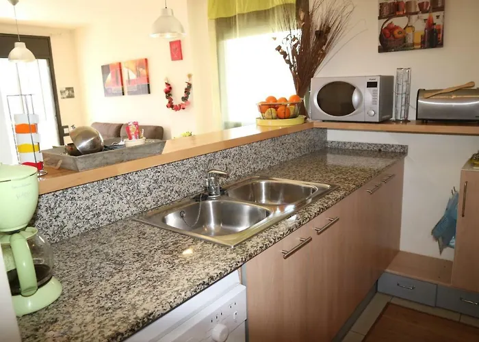 Apartament Mil.leni Iii 1 2 4 *