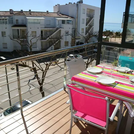 Appartamento Mil.leni Iii 1 2 4 Roses